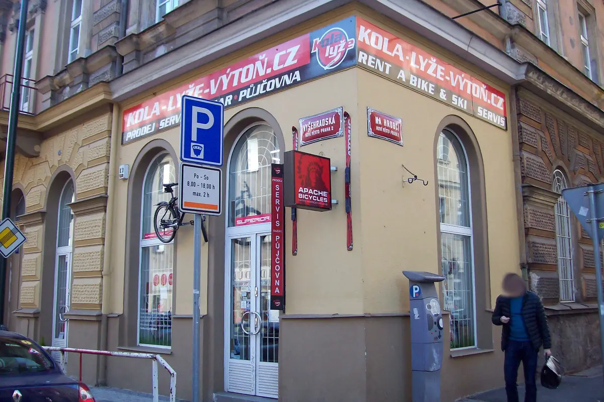 Kola-Lyže-Výtoň